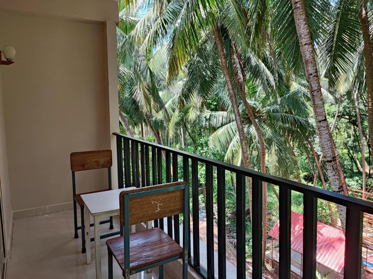 Shivam Bnb Mandrem Exteriör bild