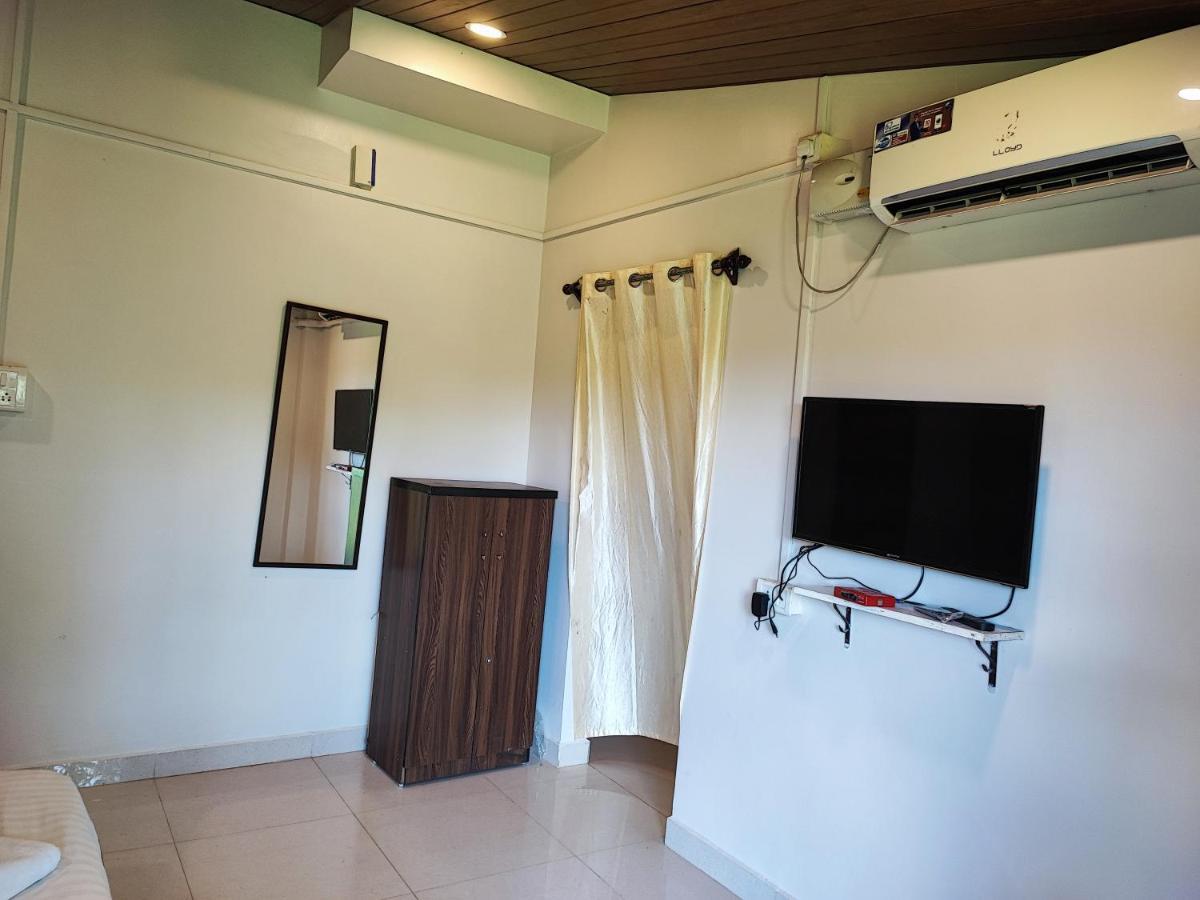 Shivam Bnb Mandrem Exteriör bild
